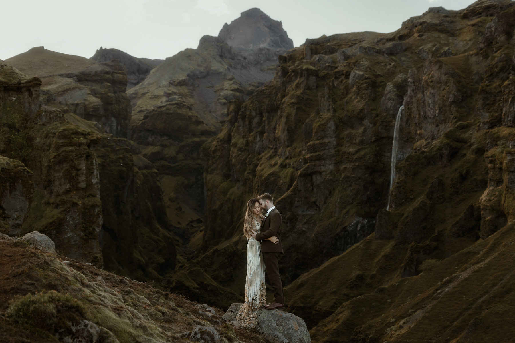 canyon iceland elopement